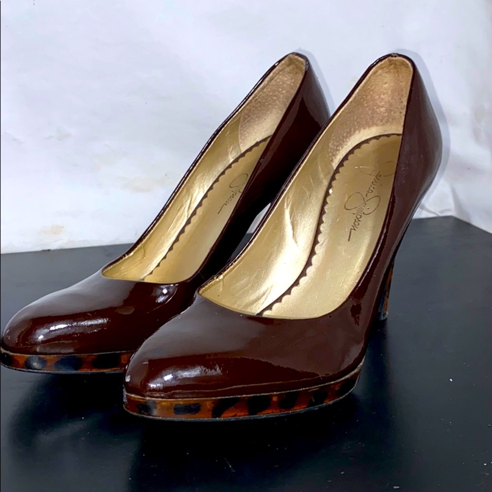 Jessica Simpson dark burgundy high heels size 8